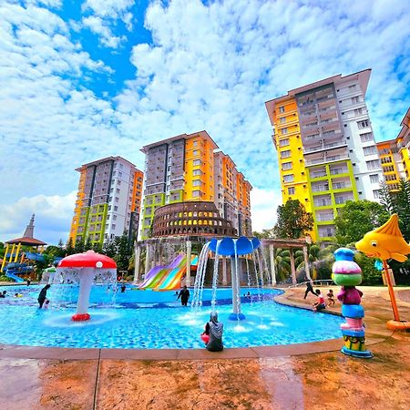 By Lg Water Themepark Suites Melaka By Ggm Екстер'єр фото