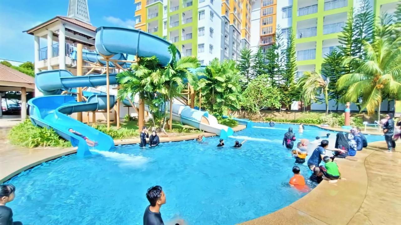 By Lg Water Themepark Suites Melaka By Ggm Екстер'єр фото