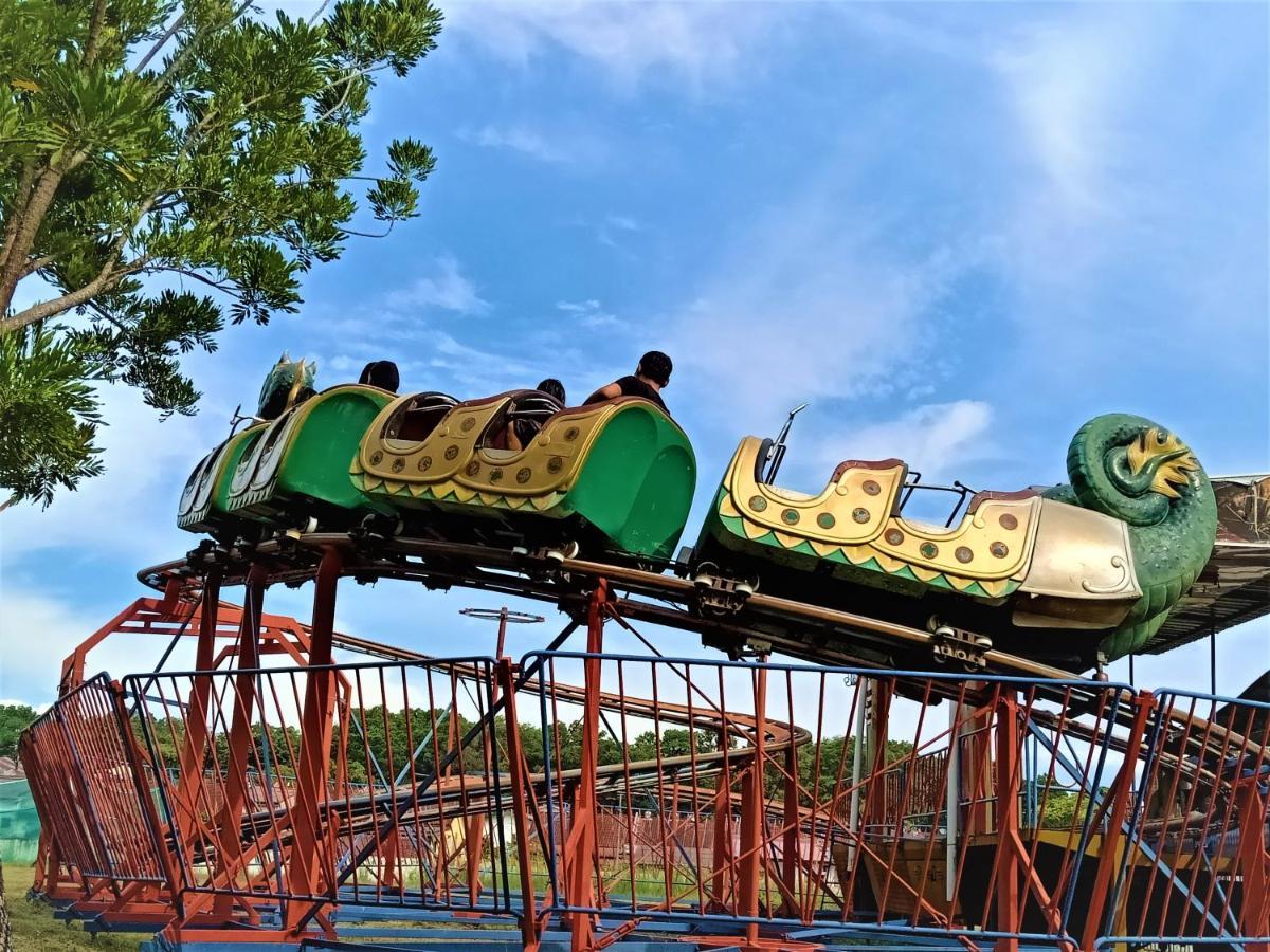 By Lg Water Themepark Suites Melaka By Ggm Екстер'єр фото
