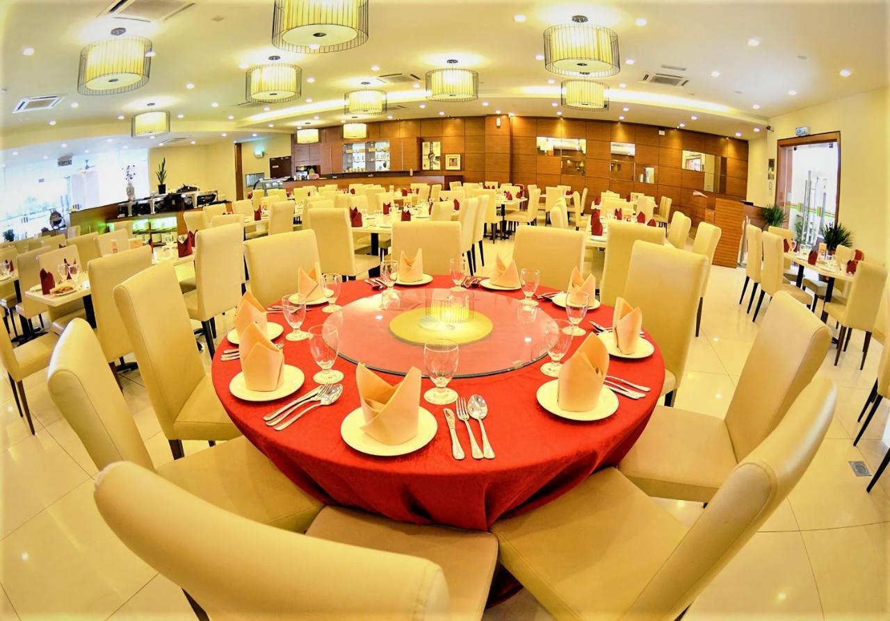 By Lg Water Themepark Suites Melaka By Ggm Екстер'єр фото